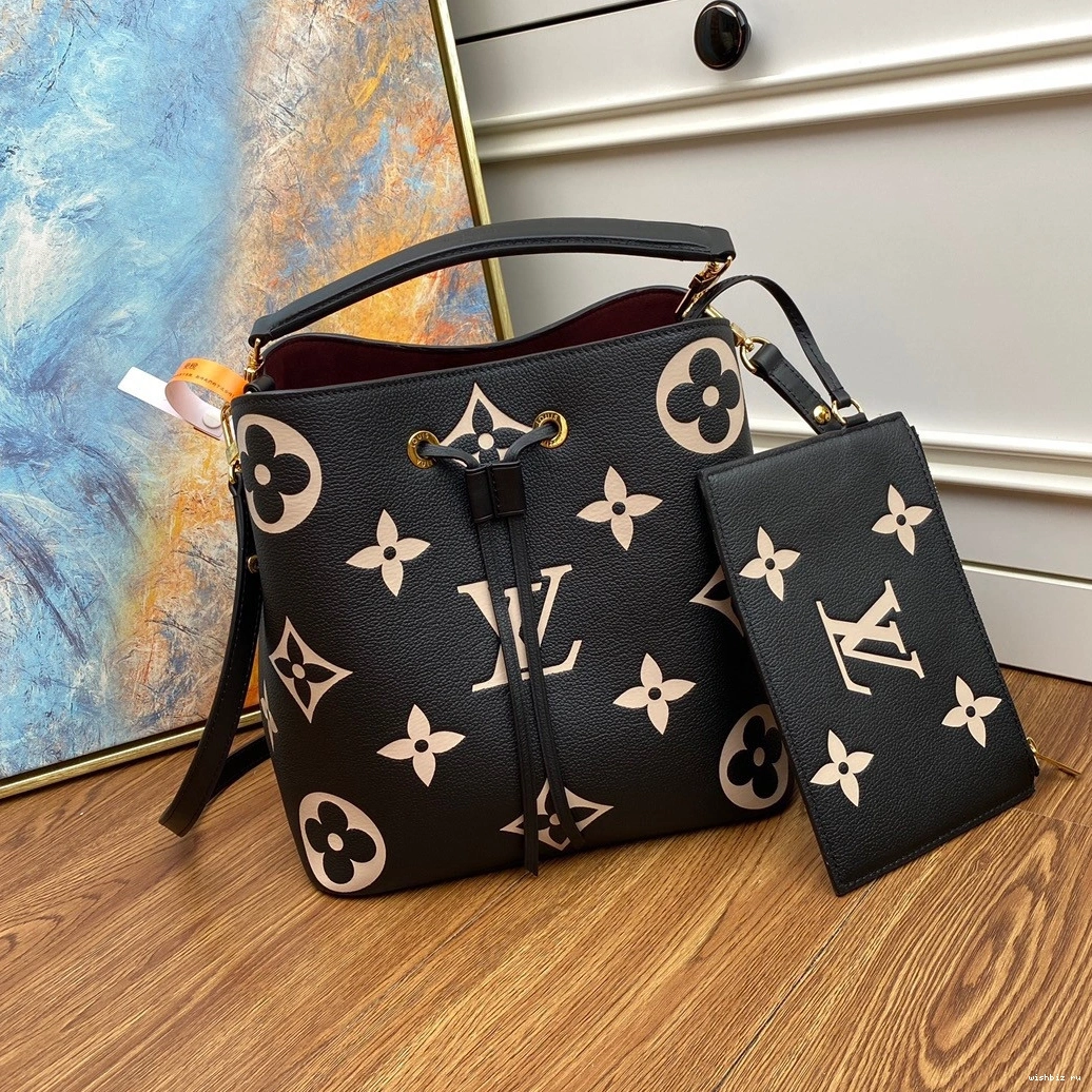 WIS VUITTON NÉONOÉ LOUIS 1224